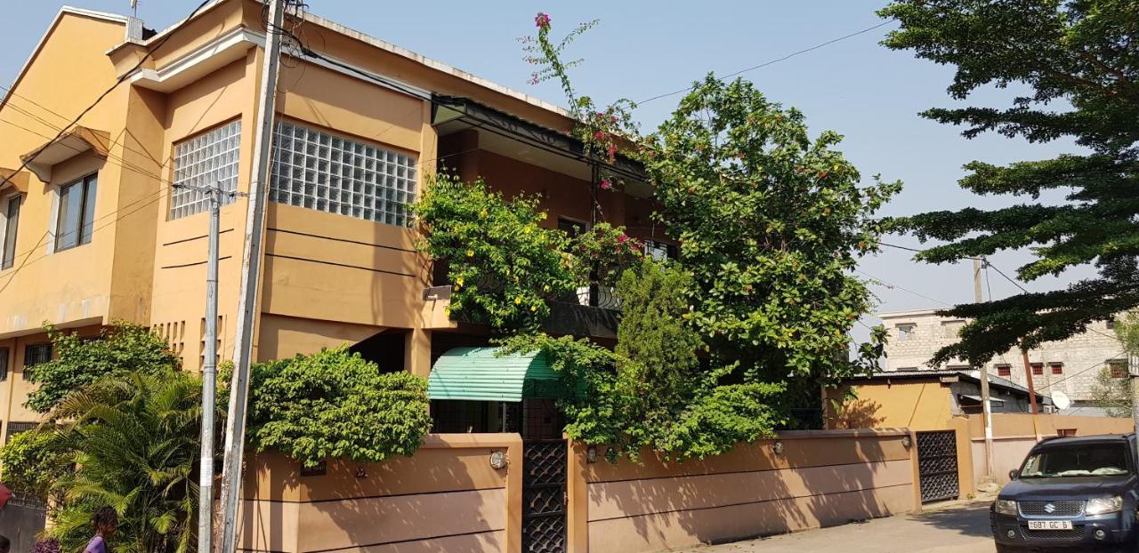 Appartements Chez Leo Brazzaville Buitenkant foto